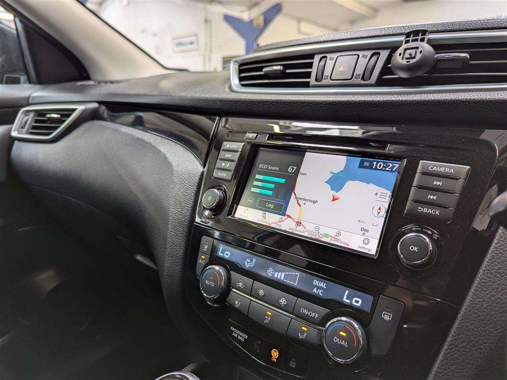 <p>2021 NISSAN QASHQAI ACENTA PREM DIG-T</p>