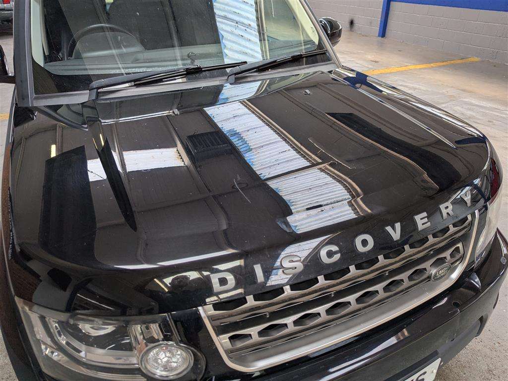 <p>2016 LAND ROVER DISCOVERY GRAPHITE SDV6 A</p>