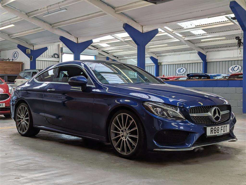 <p>2016 MERCEDES-BENZ C 250 AMG LINE PREMIUM D</p>