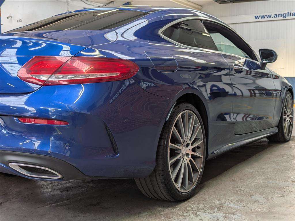 <p>2016 MERCEDES-BENZ C 250 AMG LINE PREMIUM D</p>