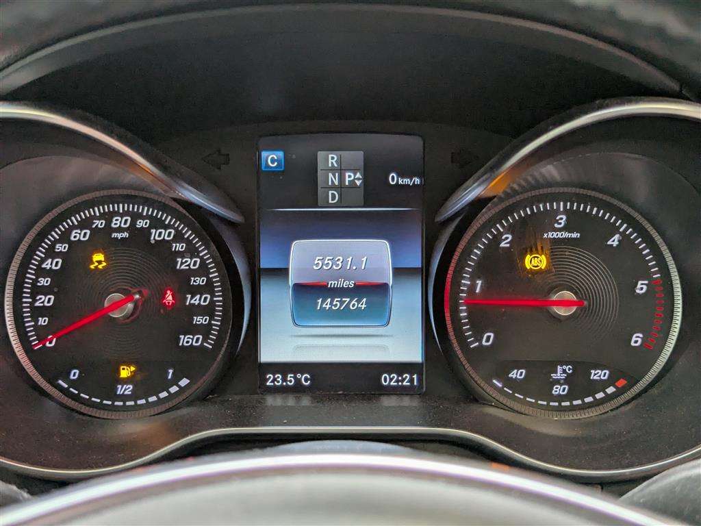 <p>2016 MERCEDES-BENZ C 250 AMG LINE PREMIUM D</p>