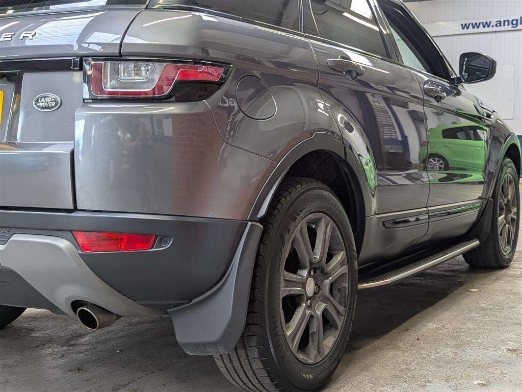 <p>2016 LAND ROVER R ROVER EVOQUE SE TECH TD</p>