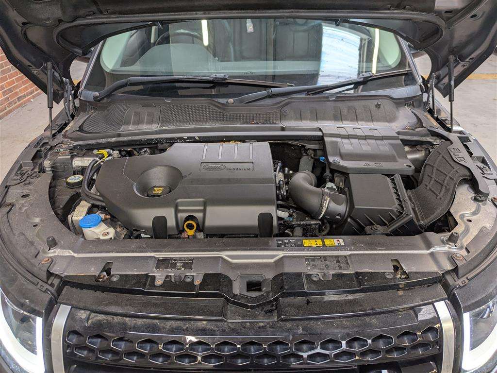 <p>2016 LAND ROVER R ROVER EVOQUE SE TECH TD</p>
