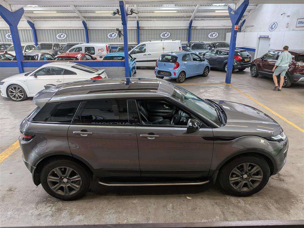 <p>2016 LAND ROVER R ROVER EVOQUE SE TECH TD</p>