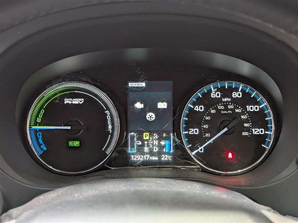 <p>2015 MITSUBISHI OUTLANDER GX4H PHEV 4WORK</p>