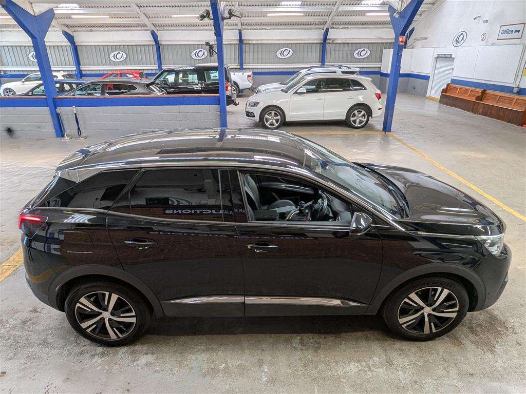 <p>2018 PEUGEOT 3008 ALLURE S/S</p>