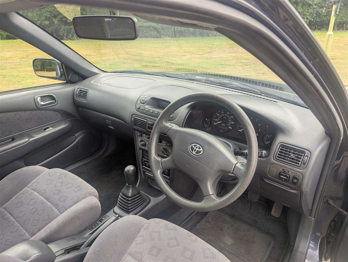 <p>2000 TOYOTA COROLLA VVTI GLS **SOLD</p>