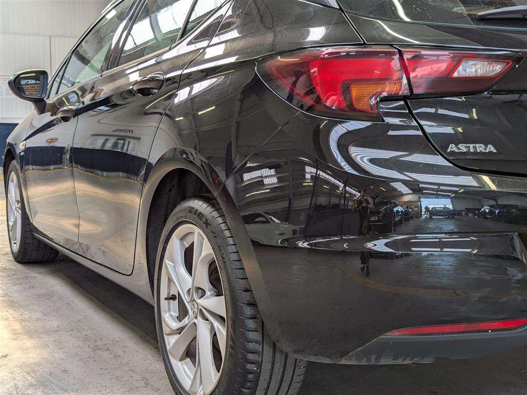 <p>2020 VAUXHALL ASTRA SRI TURBO</p>