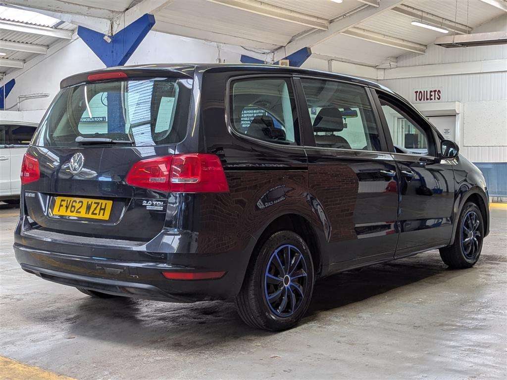 <p>2012 VOLKSWAGEN SHARAN S BLUEMOTION TDI S</p>