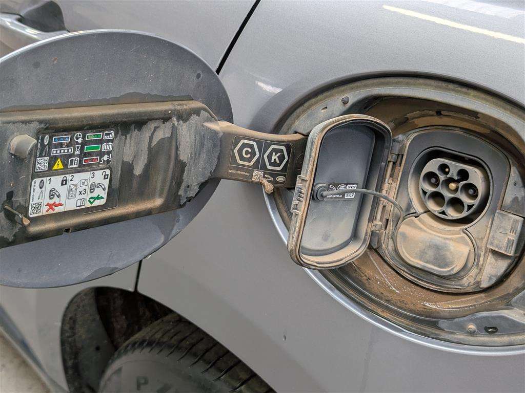 <p>2023 JAGUAR F-PACE RDYNAMIC BLK PHEV</p>