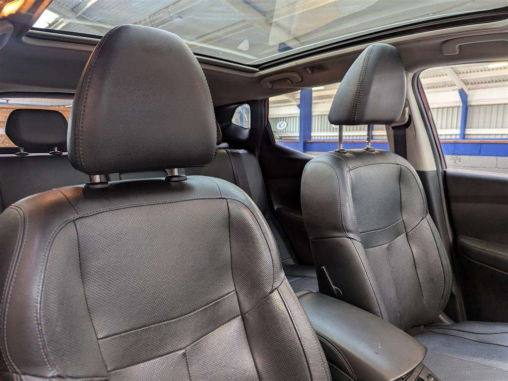 <p>2016 NISSAN QASHQAI TEKNA DCI</p>