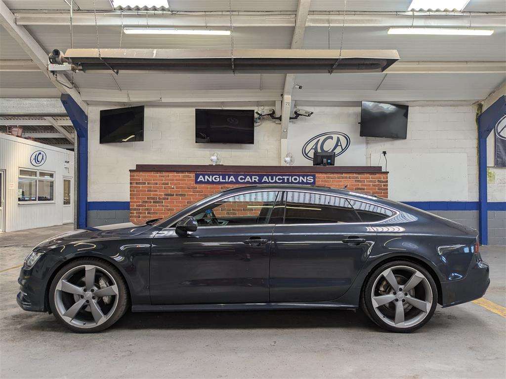 <p>2015 AUDI A7 S LINE TDI ULTRA S-A</p>