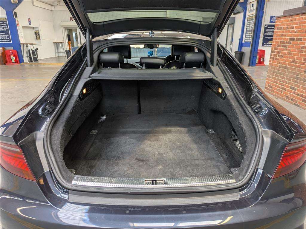 <p>2015 AUDI A7 S LINE TDI ULTRA S-A</p>