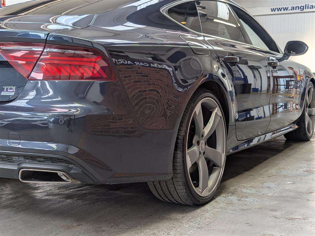 <p>2015 AUDI A7 S LINE TDI ULTRA S-A</p>