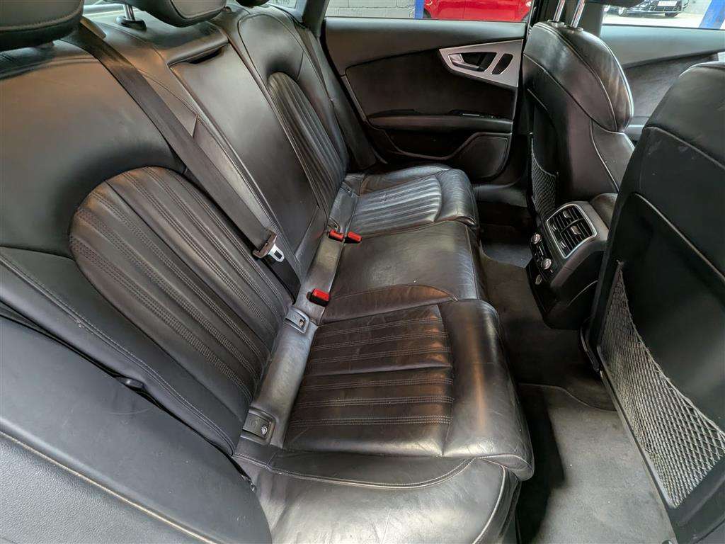<p>2015 AUDI A7 S LINE TDI ULTRA S-A</p>