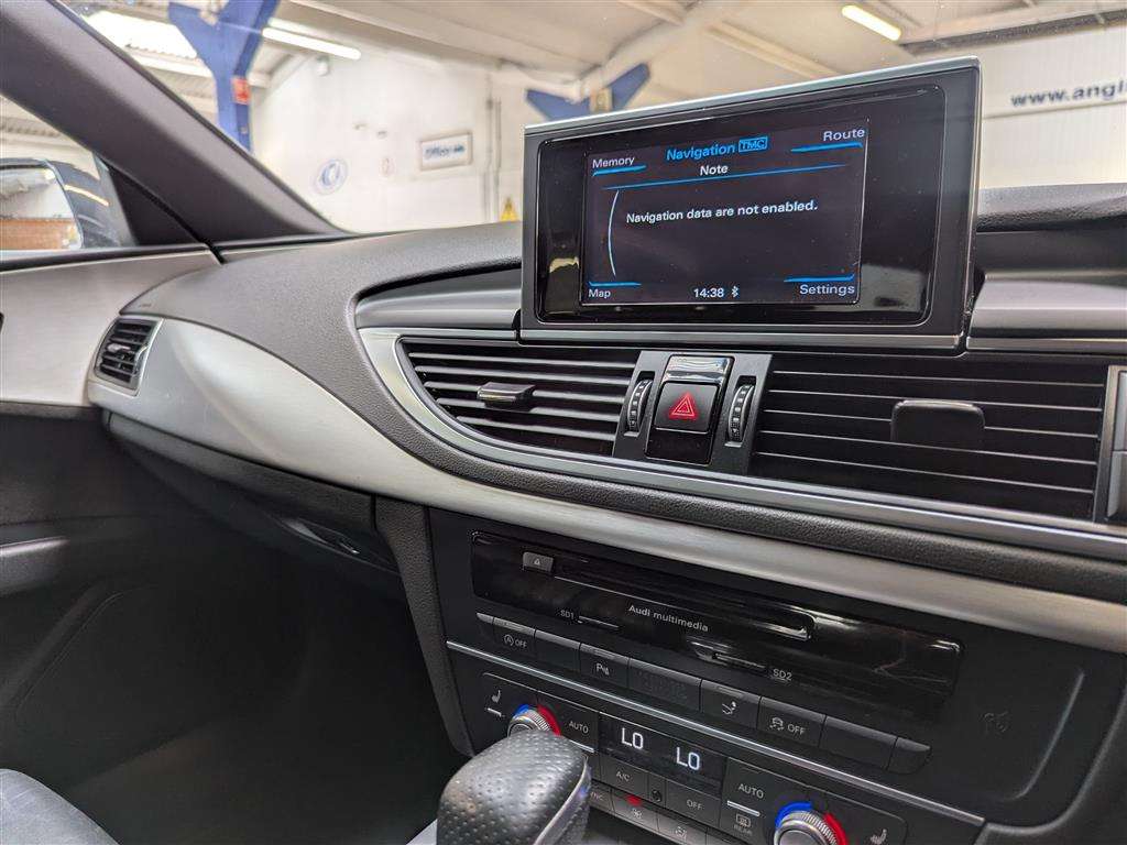 <p>2015 AUDI A7 S LINE TDI ULTRA S-A</p>