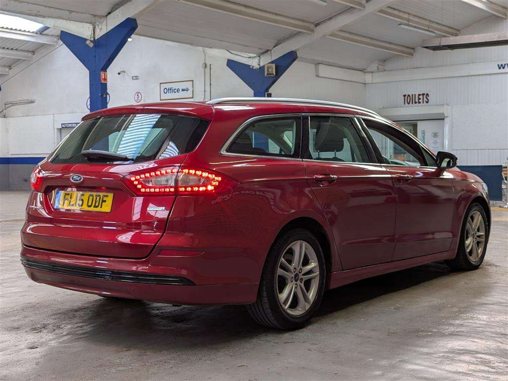 <p>2015 FORD MONDEO TITANIUM</p>