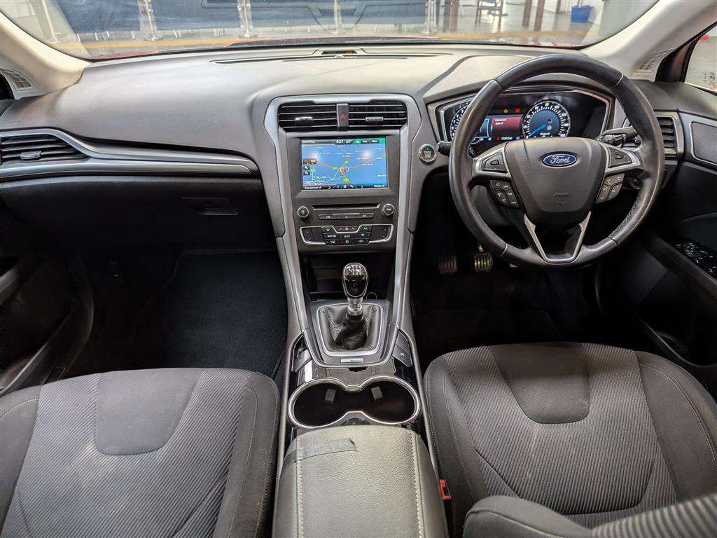 <p>2015 FORD MONDEO TITANIUM</p>