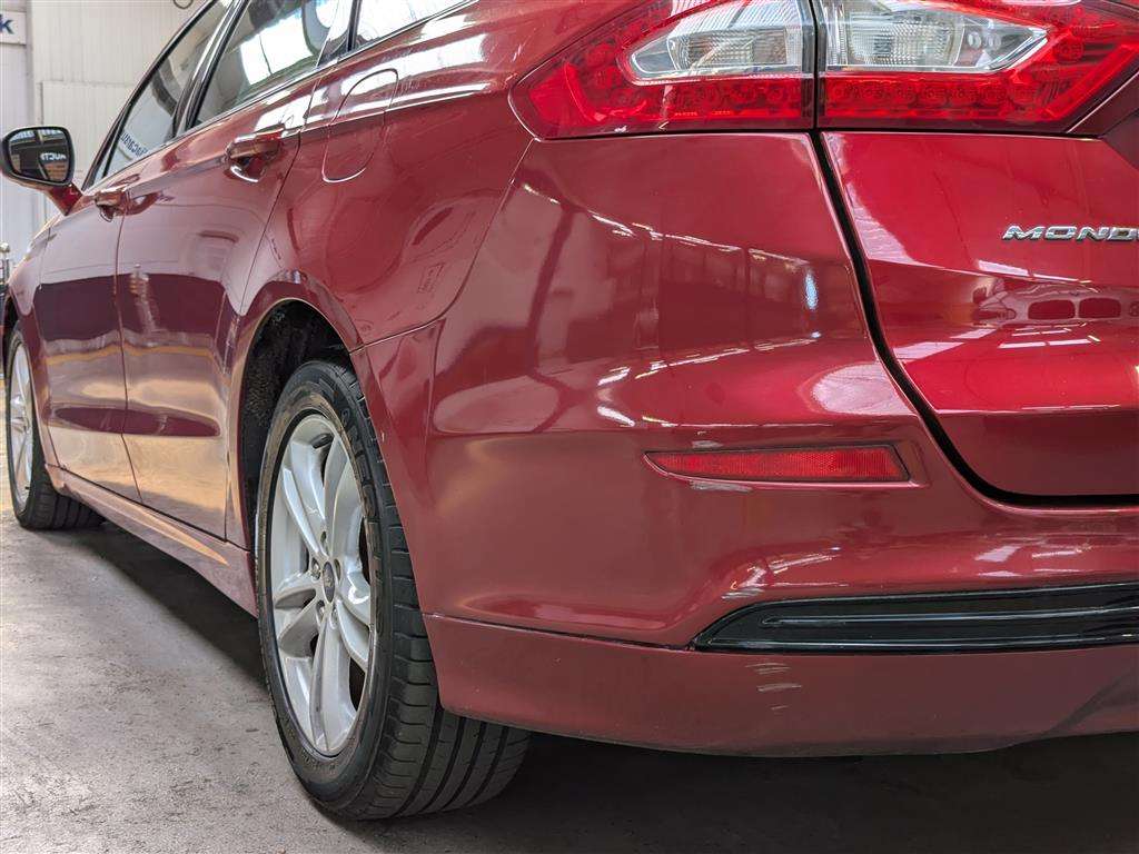 <p>2015 FORD MONDEO TITANIUM</p>