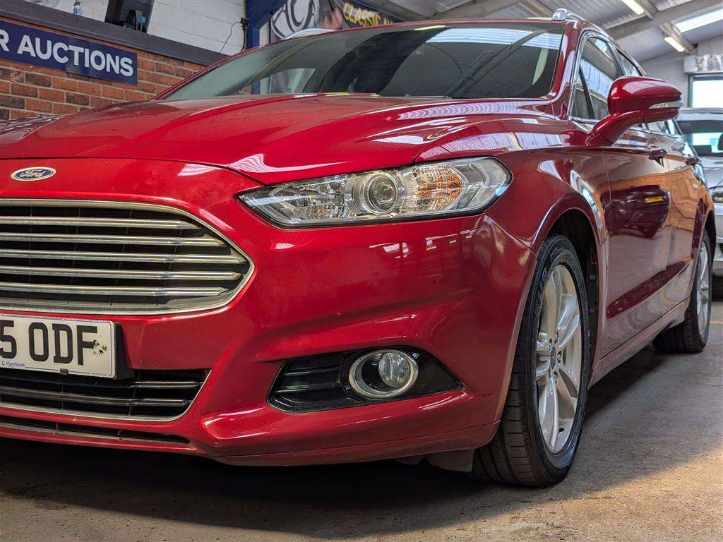 <p>2015 FORD MONDEO TITANIUM</p>