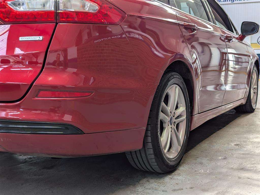 <p>2015 FORD MONDEO TITANIUM</p>