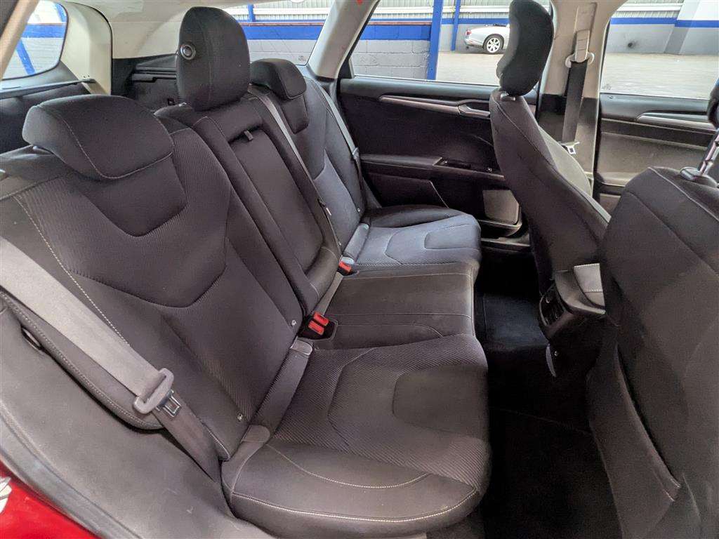 <p>2015 FORD MONDEO TITANIUM</p>