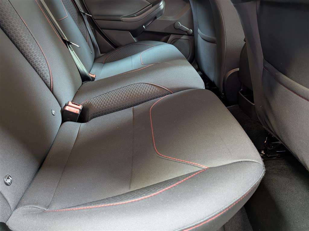 <p>2017 FORD FOCUS ST-LINE</p>