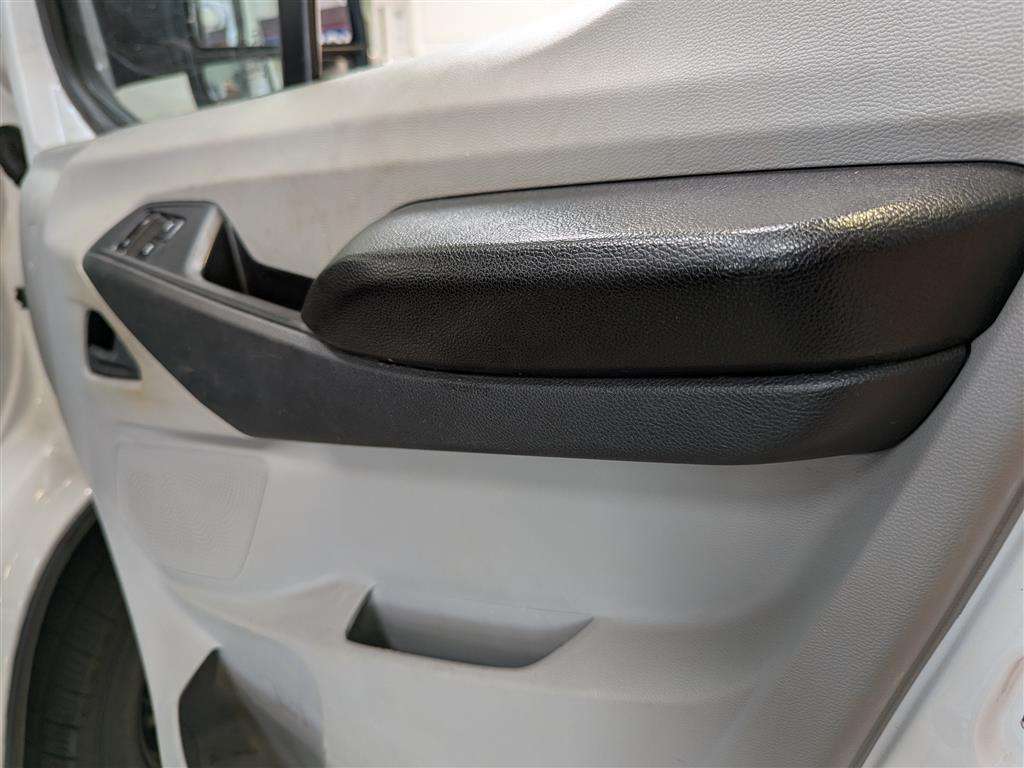 <p>2022 MAXUS DELIVER 9</p>