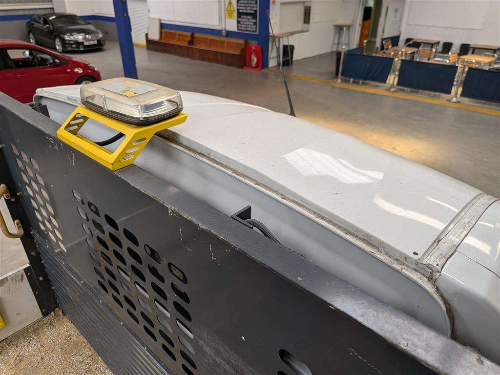 <p>2022 MAXUS DELIVER 9</p>