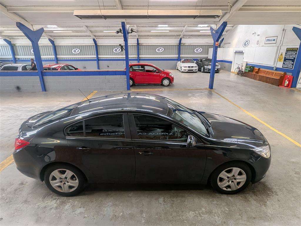 <p>2011 VAUXHALL INSIGNIA ES CDTI ECOFLEX</p>