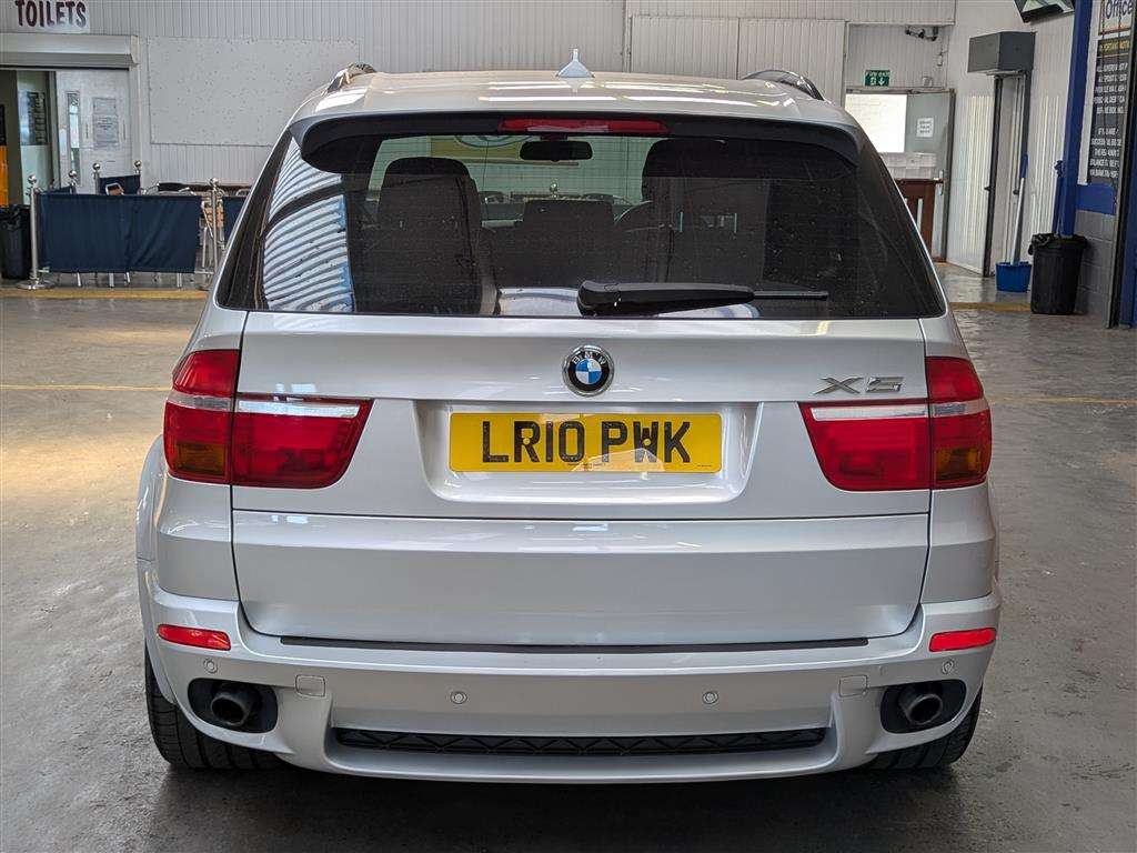 <p>2010 BMW X5 XDRIVE 30D MSPORT 7S A</p>