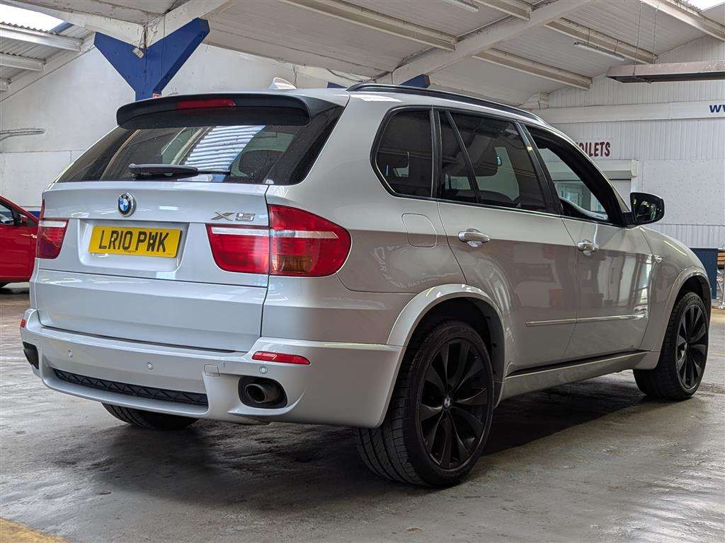 <p>2010 BMW X5 XDRIVE 30D MSPORT 7S A</p>