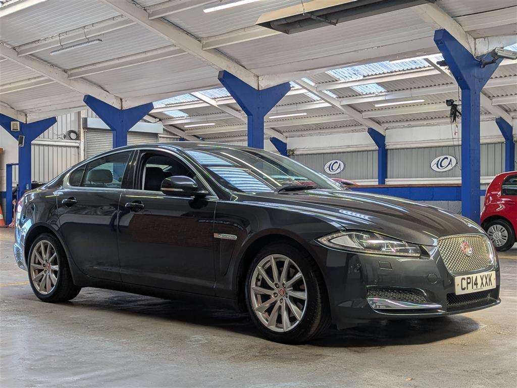 <p>2014 JAGUAR XF PREMIUM LUXURY D AUTO</p>