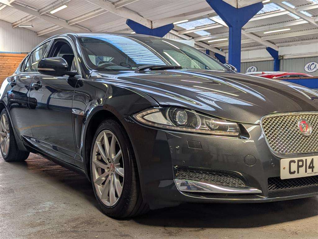 <p>2014 JAGUAR XF PREMIUM LUXURY D AUTO</p>