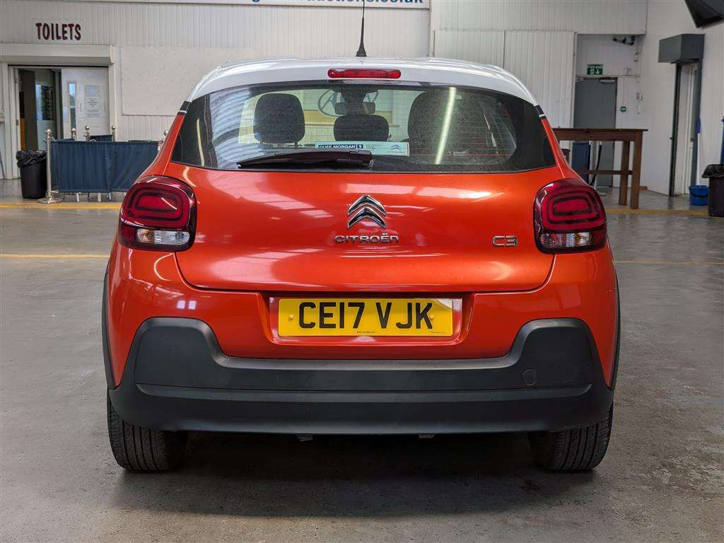 <p>2017 CITROEN C3 FEEL PURETECH</p>