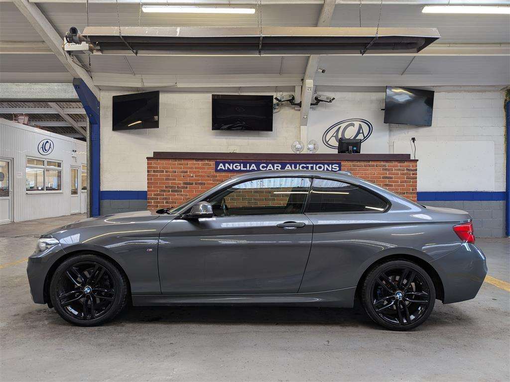 <p>2017 BMW 220D M SPORT AUTO</p>