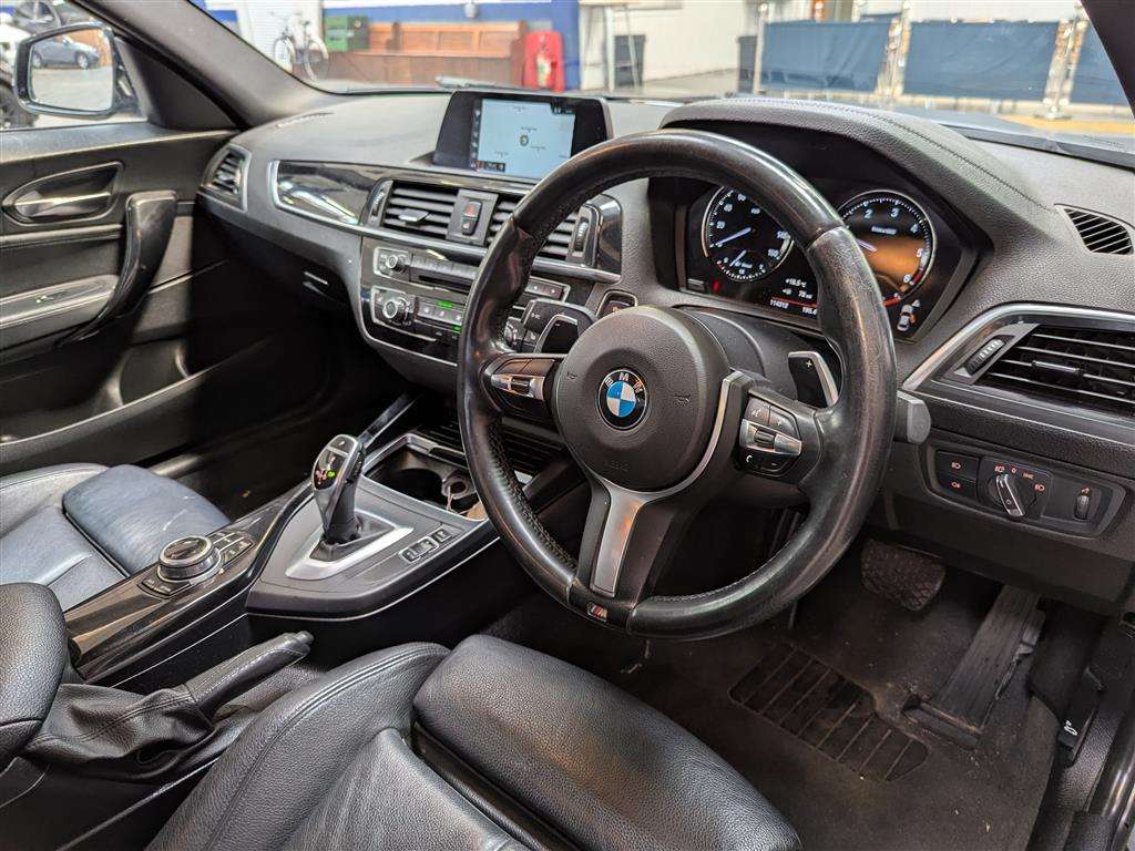 <p>2017 BMW 220D M SPORT AUTO</p>