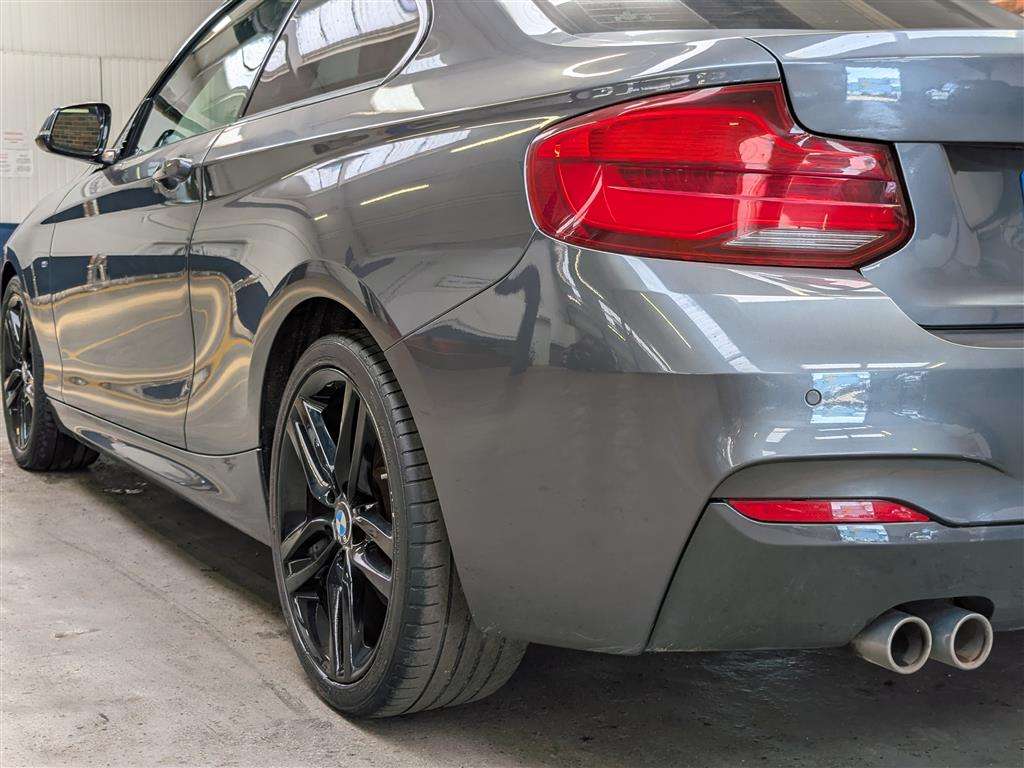 <p>2017 BMW 220D M SPORT AUTO</p>