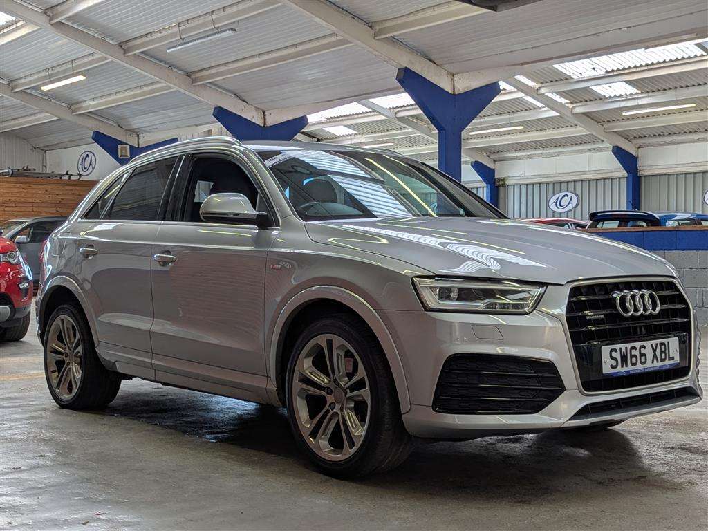 <p>2016 AUDI Q3 S LINE + TDI QUATTRO</p>