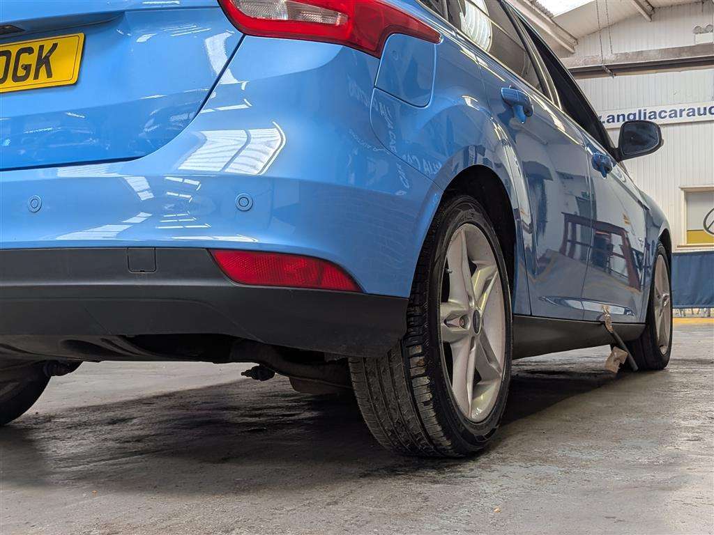 <p>2017 FORD FOCUS TITANIUM TDCI</p>