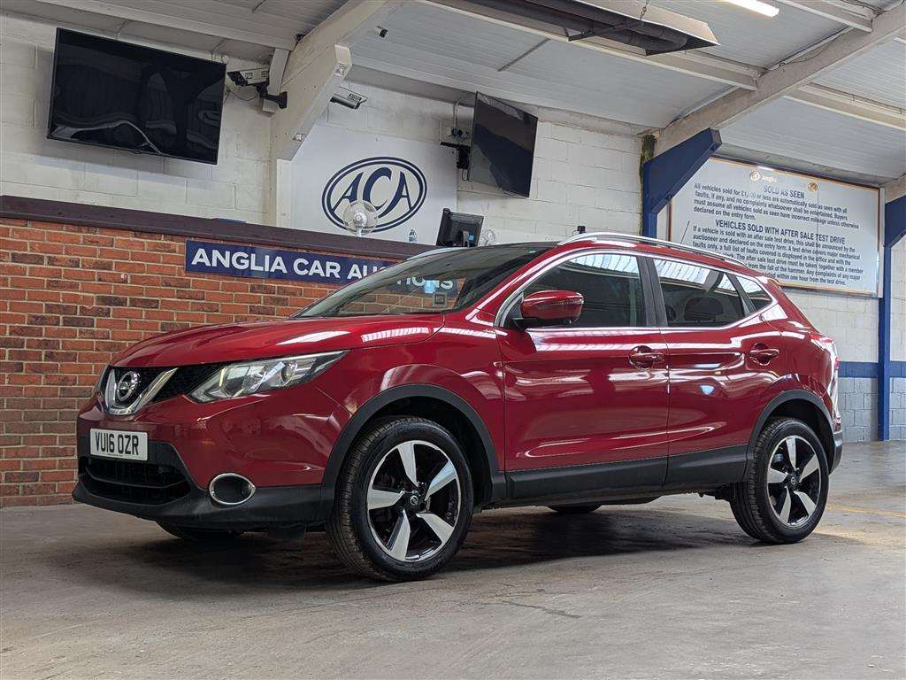 <p>2016 NISSAN QASHQAI N-TEC + DCI</p>