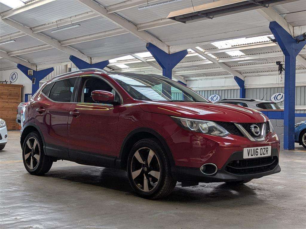 <p>2016 NISSAN QASHQAI N-TEC + DCI</p>