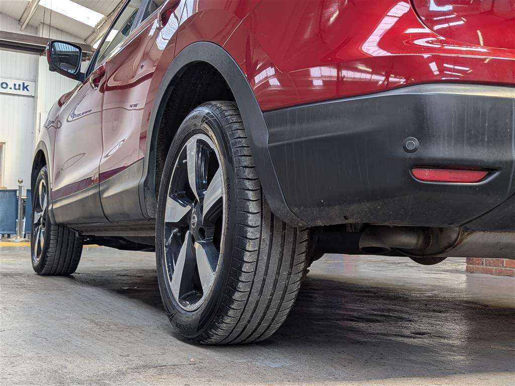 <p>2016 NISSAN QASHQAI N-TEC + DCI</p>