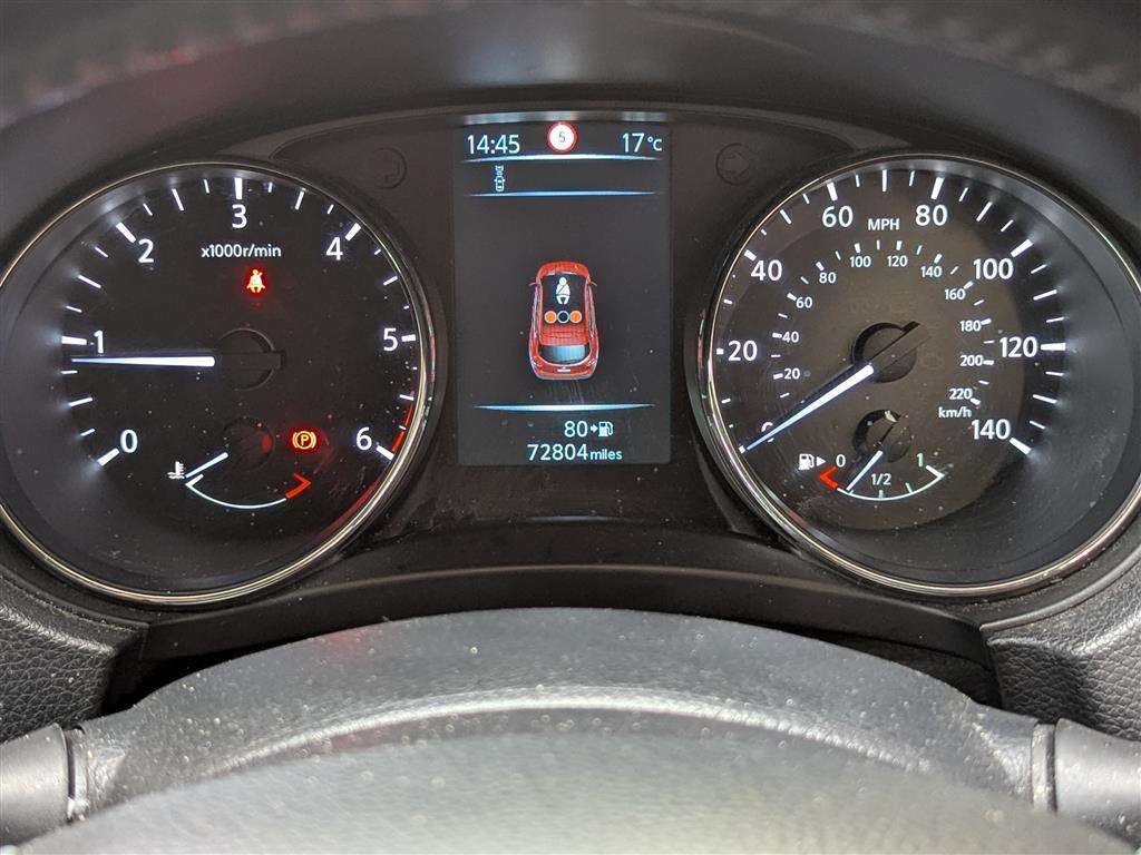 <p>2016 NISSAN QASHQAI N-TEC + DCI</p>