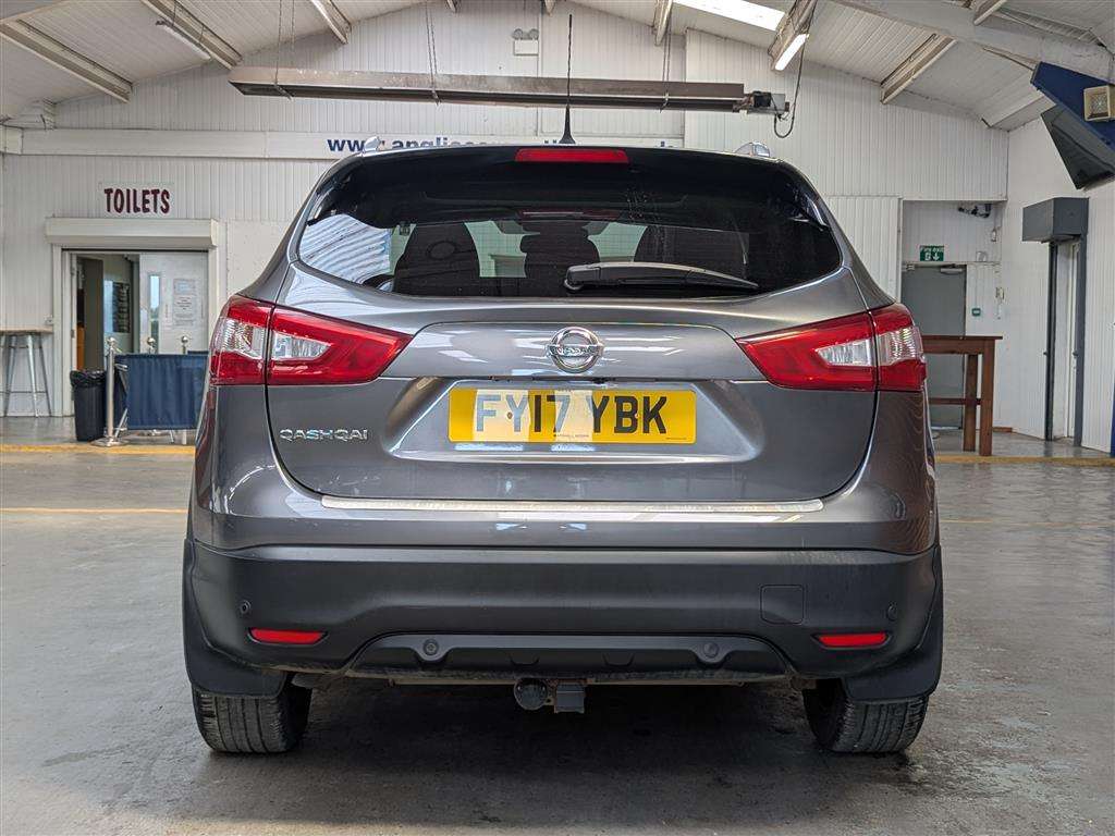 <p>2017 NISSAN QASHQAI N-TEC + DCI</p>