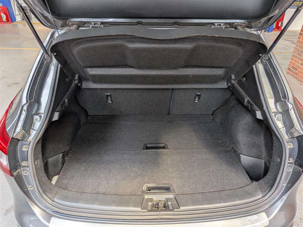 <p>2017 NISSAN QASHQAI N-TEC + DCI</p>