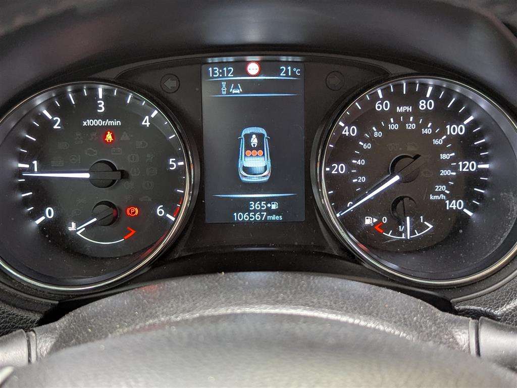 <p>2017 NISSAN QASHQAI N-TEC + DCI</p>