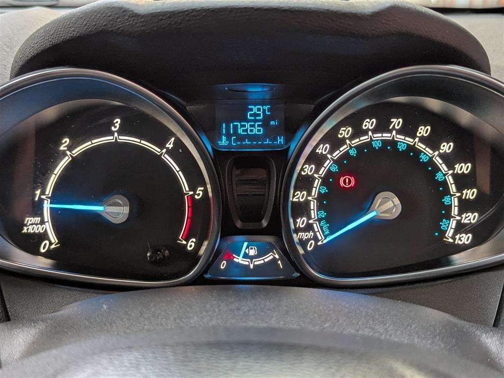 <p>2014 FORD FIESTA ZETEC ECONETIC TDC</p>