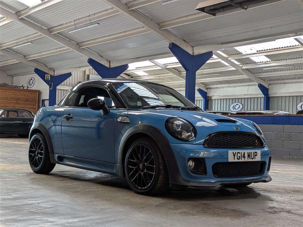 <p>2014 MINI COOPER SD</p>