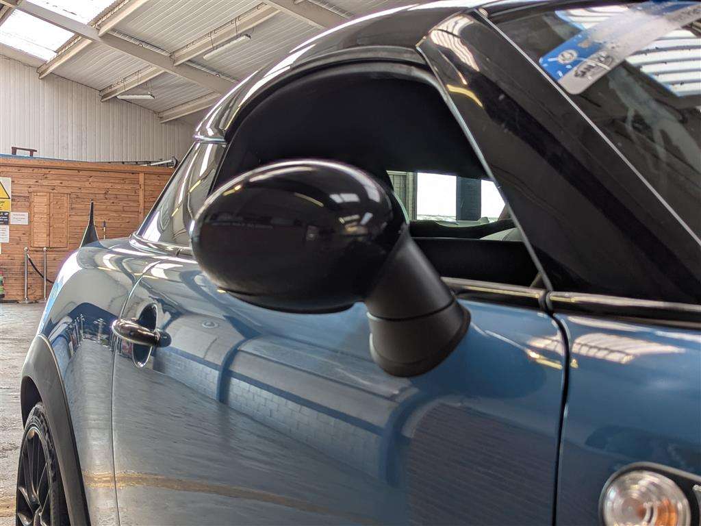 <p>2014 MINI COOPER SD</p>